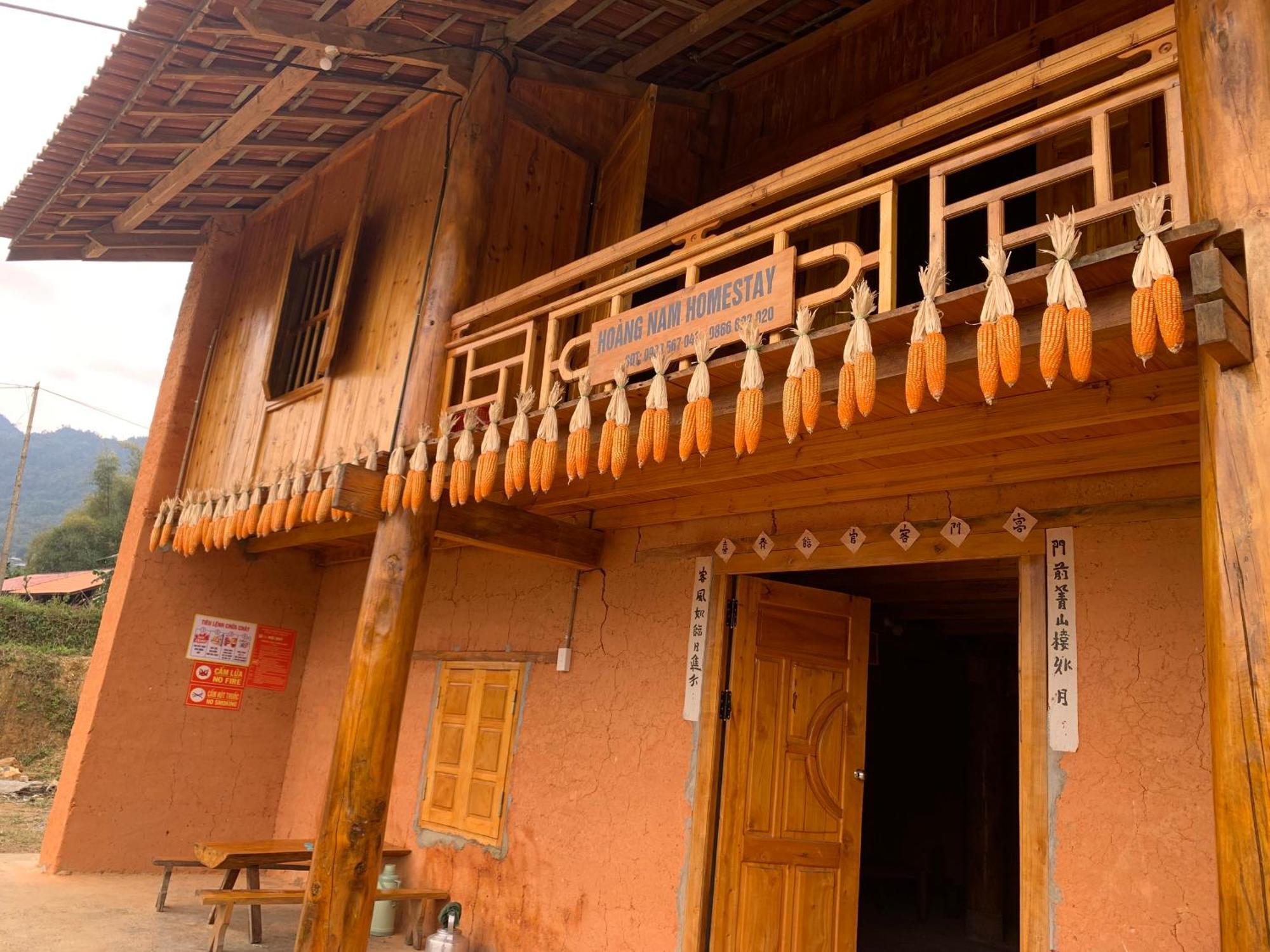 Hoang Nam Homestay Quan Ba エクステリア 写真